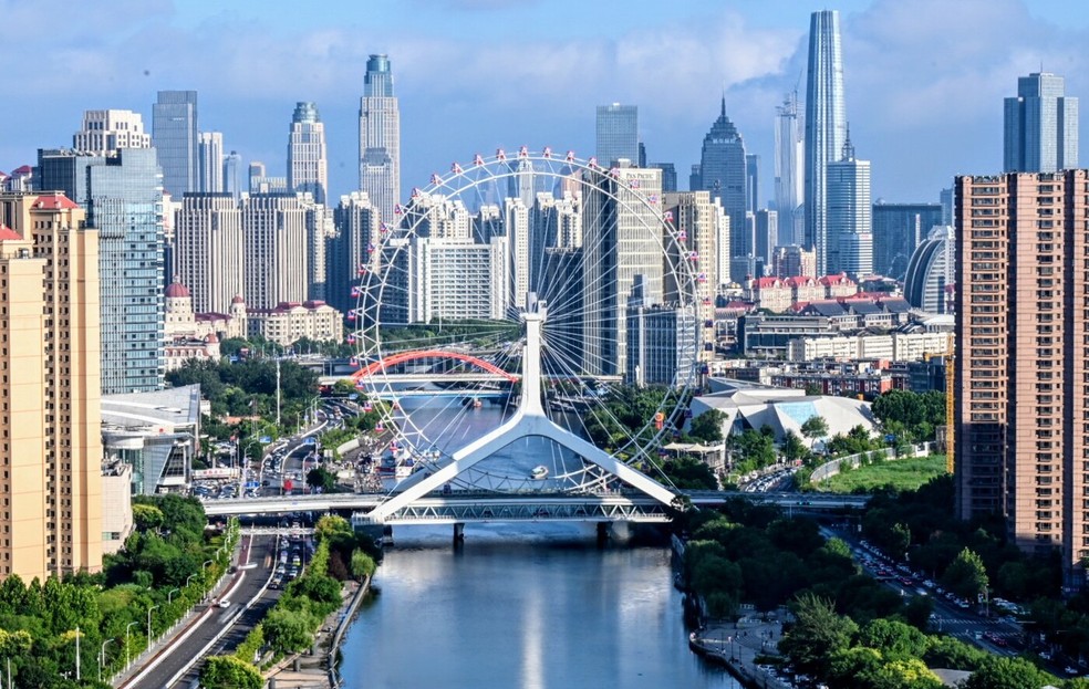 Tianjin, no norte da China, enfrenta subsidência do solo de cerca de 13,5 milímetros por ano — Foto: KangTyngrwey/Wikimedia Commons