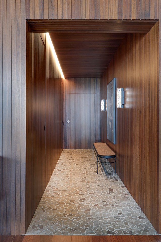 Arte, design e conforto regem a decoração de apartamento de 230 m² em SP