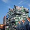 Arquitetura peculiar faz cidade holandesa parecer um cenário de LEGO