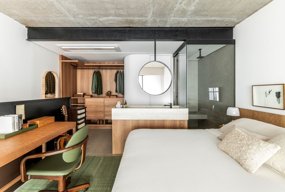 Loft de 97 m² mistura minimalismo e a paixão do morador por design