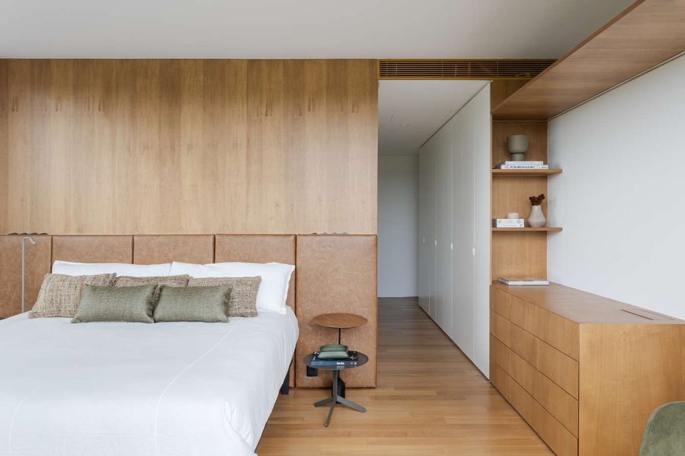 Casa de campo tem estilo atemporal, texturas orgânicas e conexão com a ...