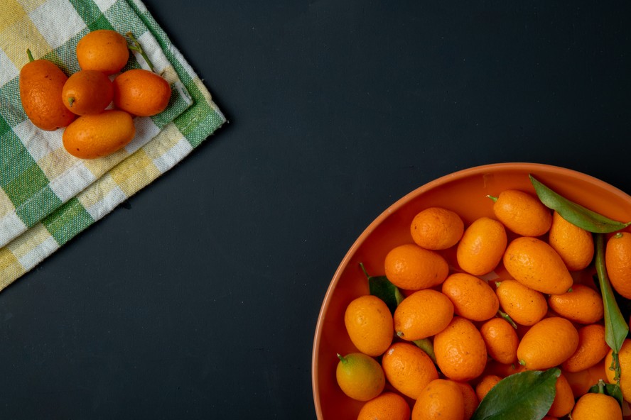 Laranja kinkan: conheça a origem, benefícios e 5 receitas com a fruta