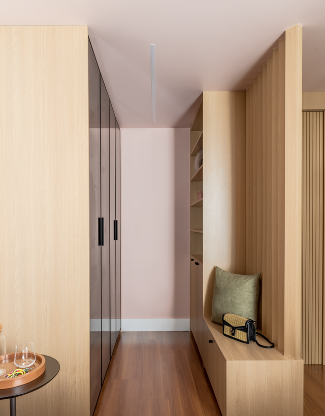 Closet com portas: dicas para acertar na escolha e 12 projetos para se ...