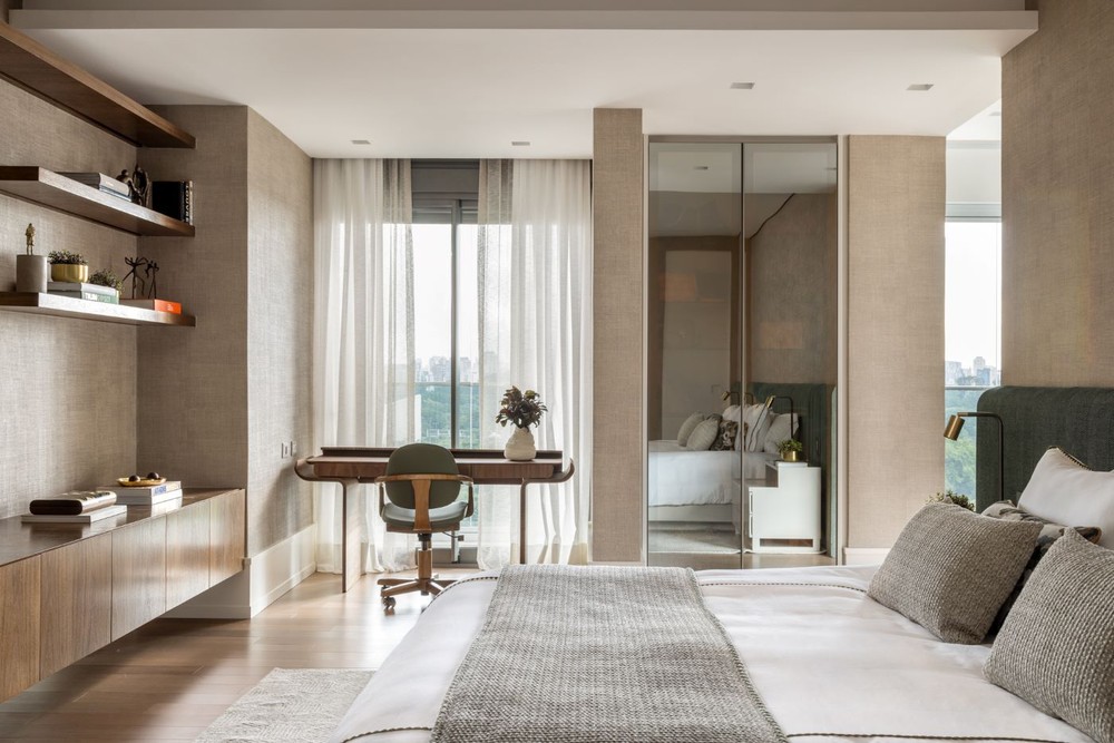 Quarto com espelho na parede: onde colocar, modelos e 45 inspirações ...