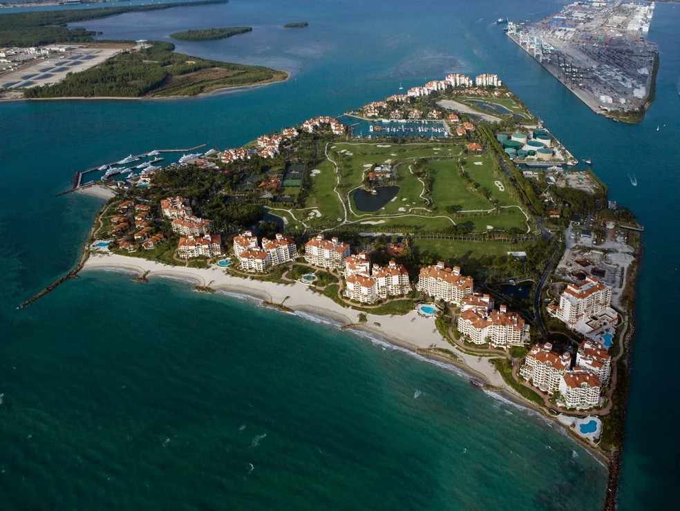 Fisher Island, Miami, Florida — Foto: Aerial Archives / Alamy Stock Photo / Reprodução