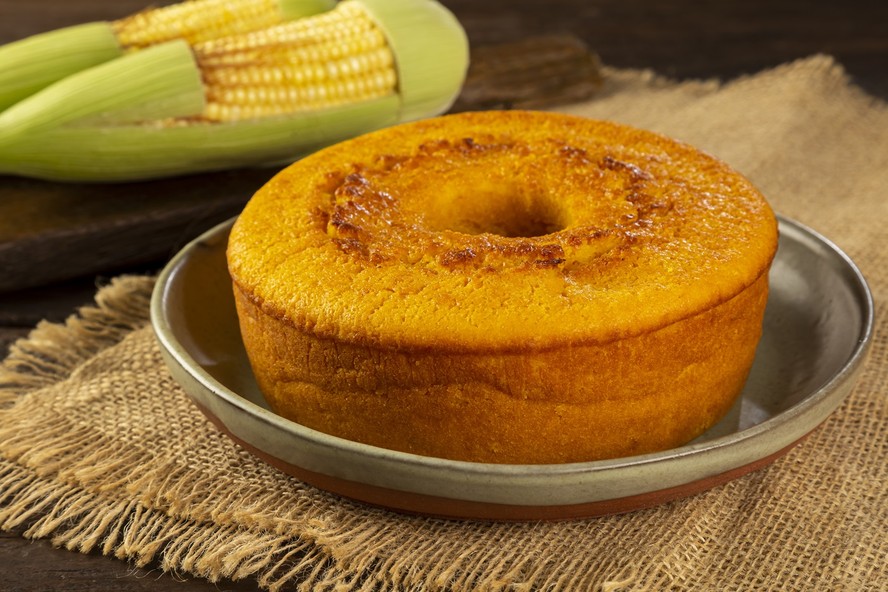 7 receitas criativas de bolo de milho para fazer na Festa Junina