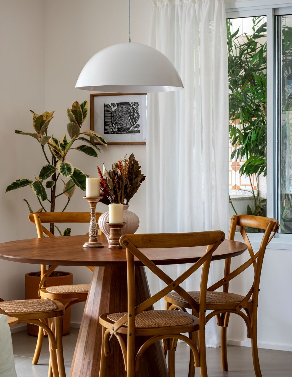 Decoração de sala de jantar de apartamento pequeno: 50 projetos e ...