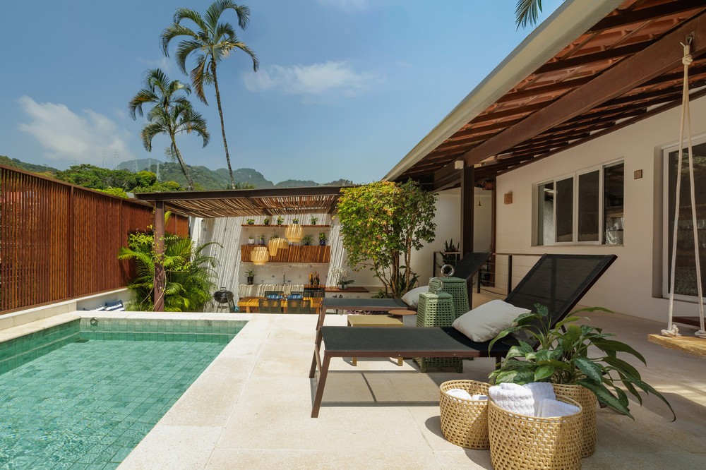 Confira 20 ideias de paisagismo para piscina