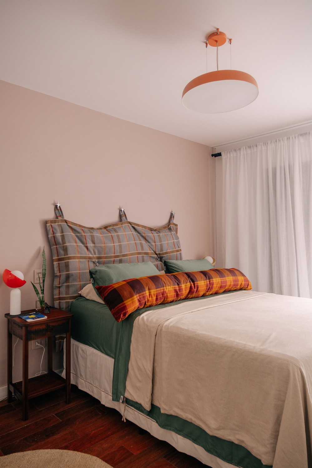 Pinte seu quarto com essas 5 cores para dormir muito melhor + 26 ideias ...